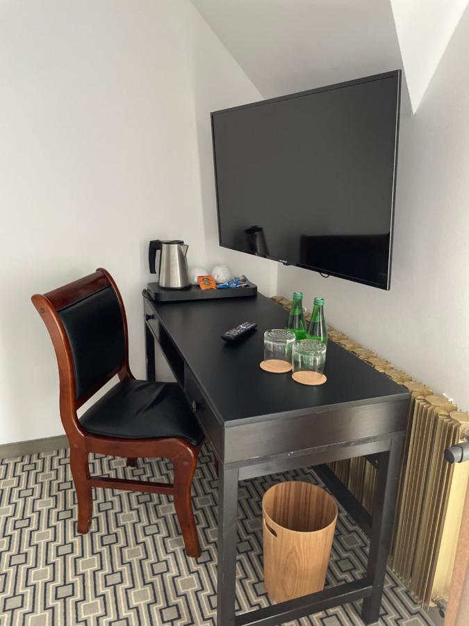 Kwarc Restauracja & Pokoje Hotelowe Susiec Екстериор снимка